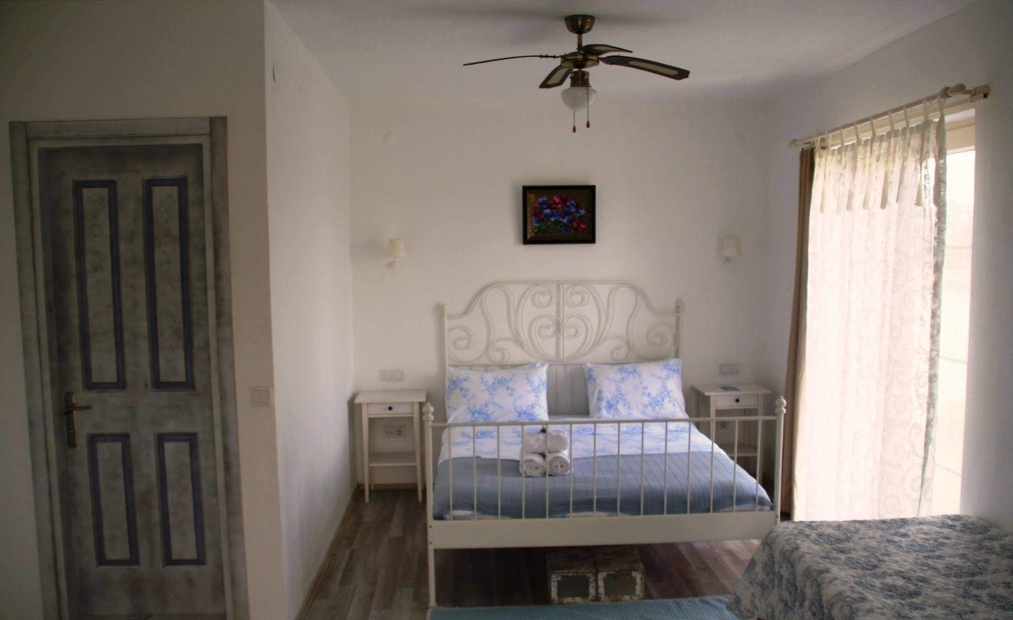 Yasemin Alacati (Adults Only) Esterno foto